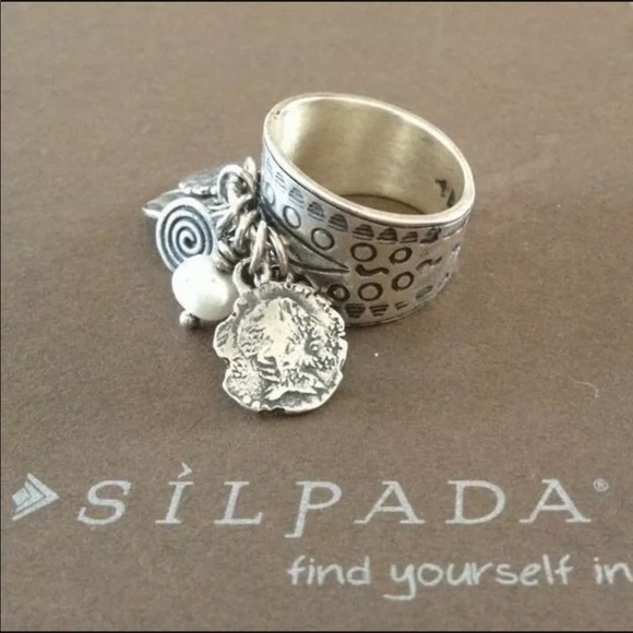 Silpada Cha cha Ring. Sterling silver with etched dangling charms - size 6 - Picture 3 of 3